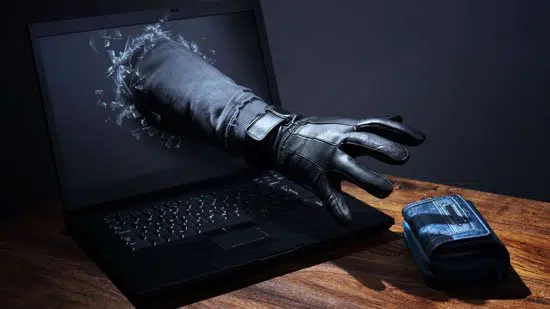 ¿Cómo protegerse de las vulnerabilidades conocidas en la web?